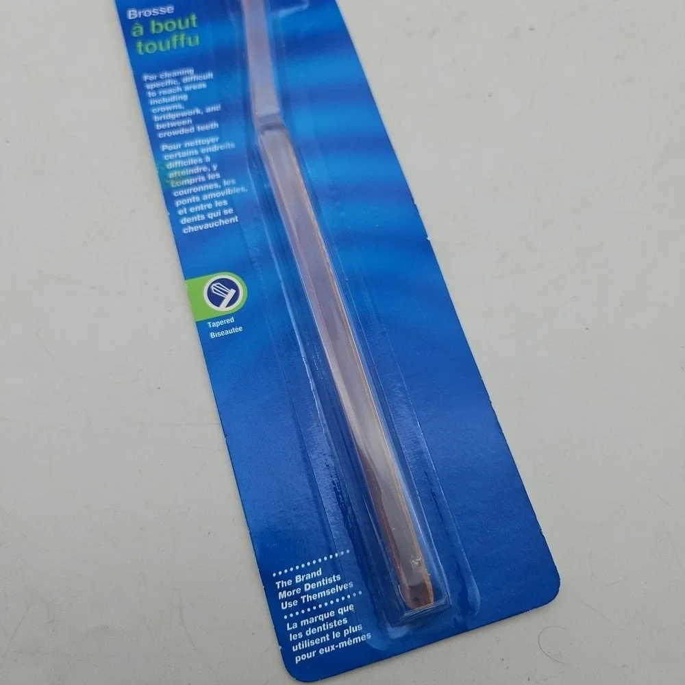 Vintage Oral B End Tuffed Brush 2001 Brand New NOS Deadstock Clear